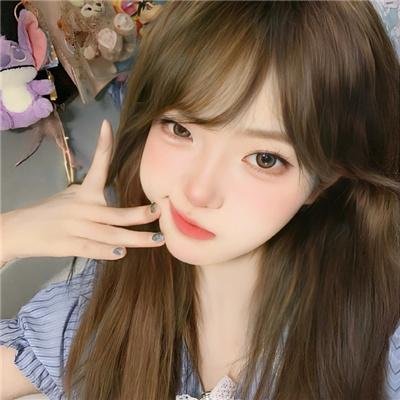 隔壁的吸血鬼美眉